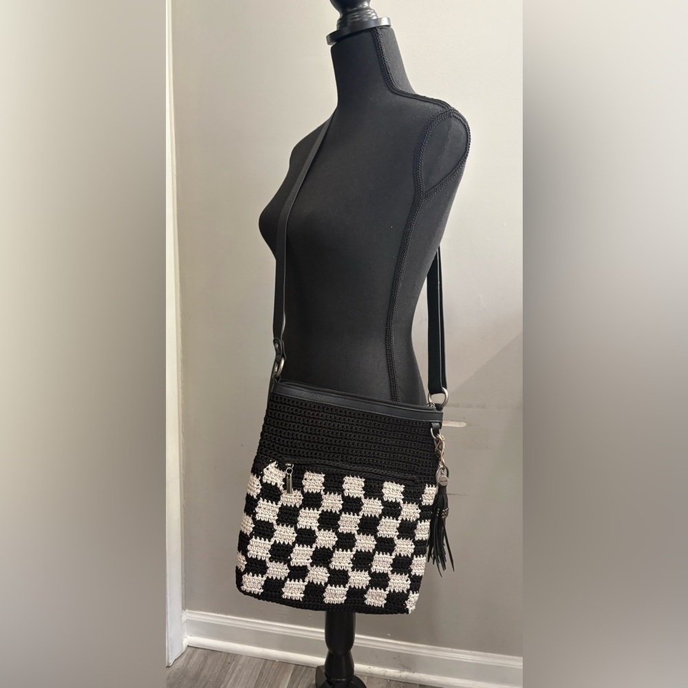 NWOT The Sak Lucia Crochet Crossbody in black and white